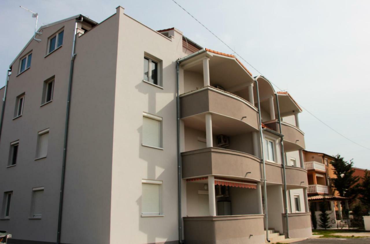 Apartments Dubravka 梅杜林 外观 照片